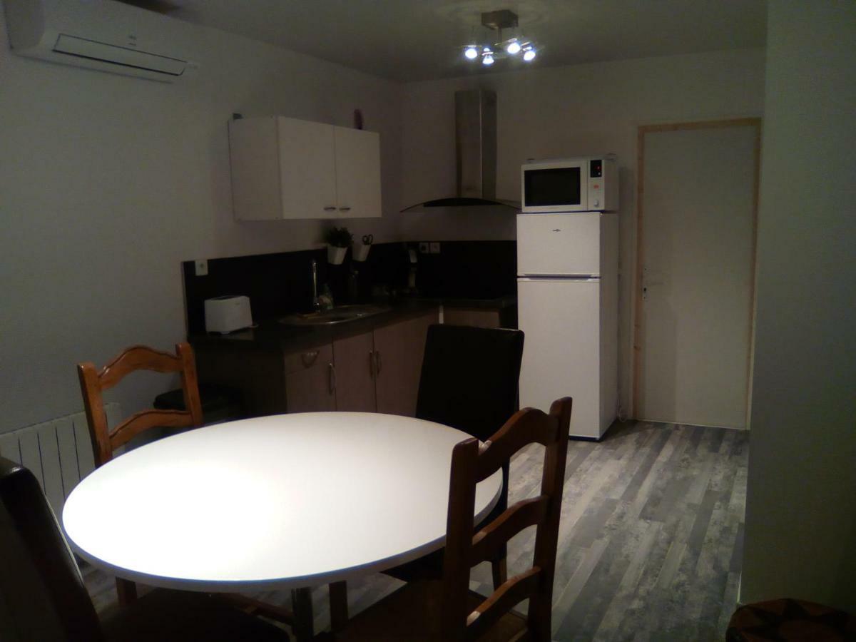 F2 Tout Confort Au Calme Apartamento Batilly  Exterior foto